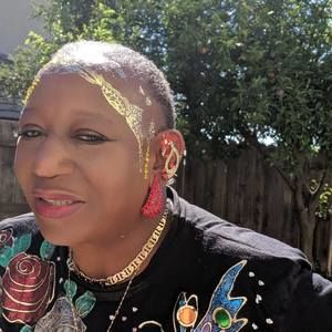 Meet your Posher, Rose